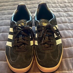 Adidas Gazelle Indoor Sneakers (Women) black with white stripes - sz 9